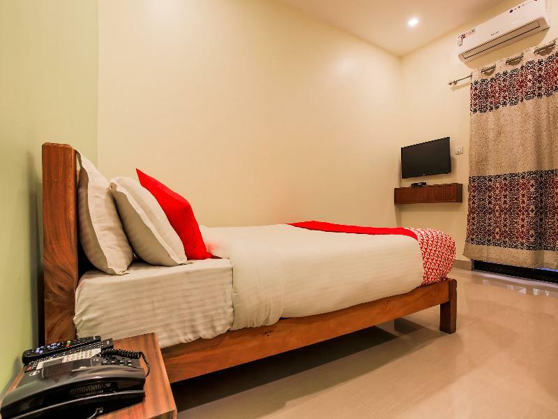 Hotel Baga Bay Екстериор снимка