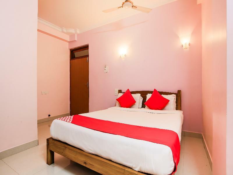 Hotel Baga Bay Екстериор снимка