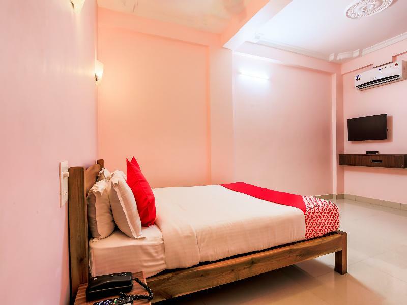 Hotel Baga Bay Екстериор снимка